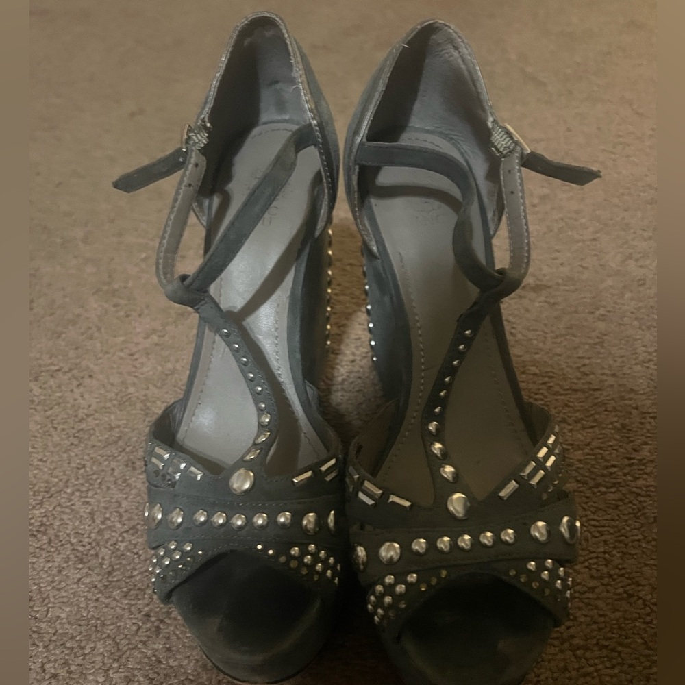 Carlos Santana Studded gray wedges/Heels